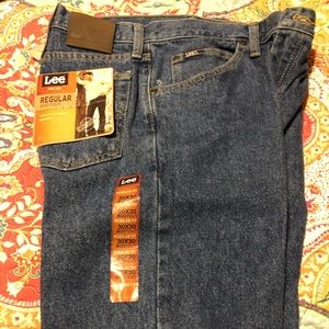 Mens 30x30 Boot cut blue jeans - NWT
